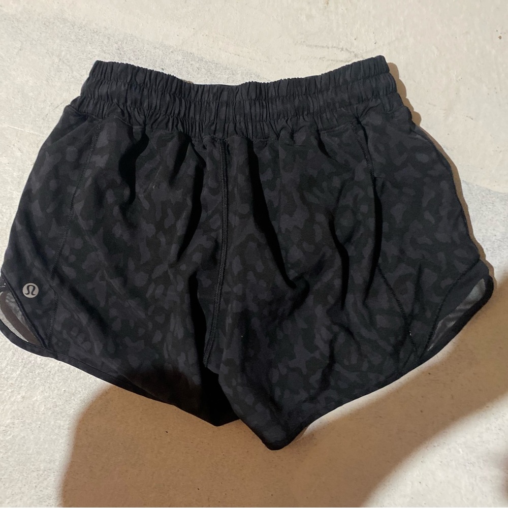 Lululemon womens running short 4 tall